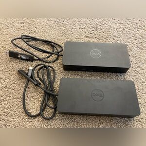 Dell D6000 Universal Docking Station USB 3.0 USB-C Plug and Display
